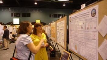 CNS researcher Rachel Scherr with her poster at Experimental Biology.